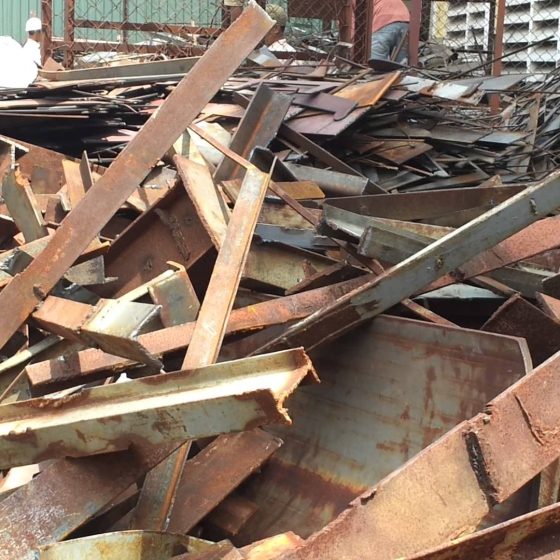THU MUA PHẾ LIỆU SẮT THÉP GIÁ CAO